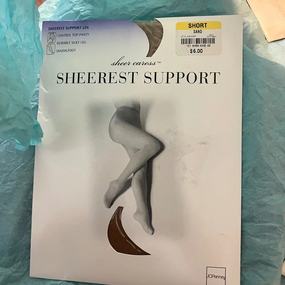JCPenney Sheer Caress Sheerest Support Pantyhose Sand Short Control Top